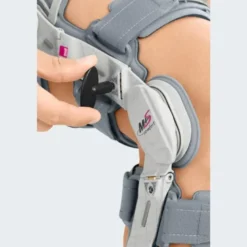 Knieorthese medi M.4s OA comfort